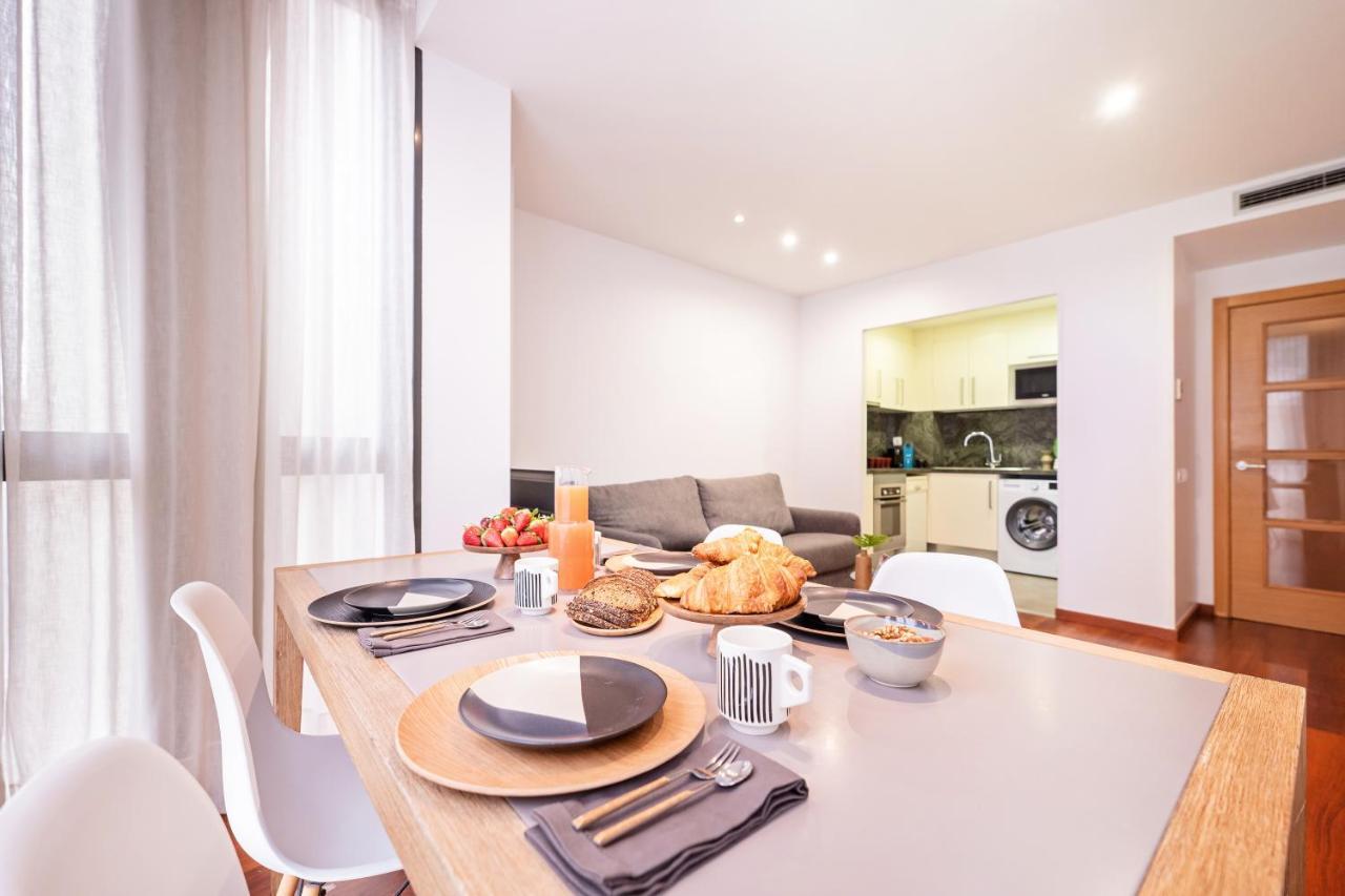 Sweett - Eixample Apartment Barcelona Ngoại thất bức ảnh